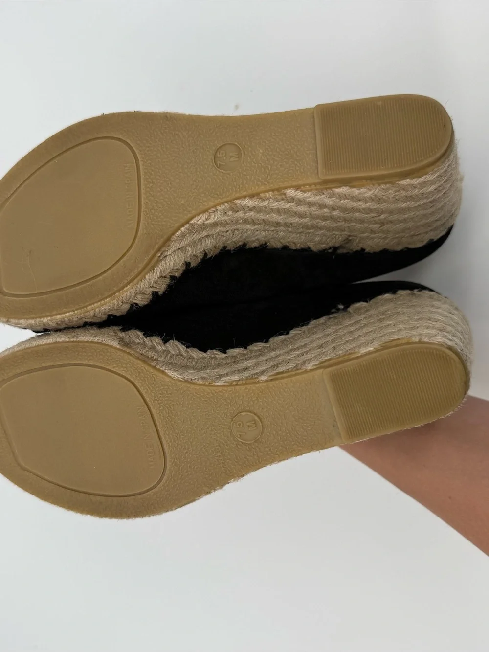 Vince Black Espadrille Wedges Suede Peep Toe Size 7.5M Designer Sonora Cutout